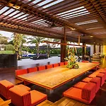 Supernova Private Boutique Retreat Villa